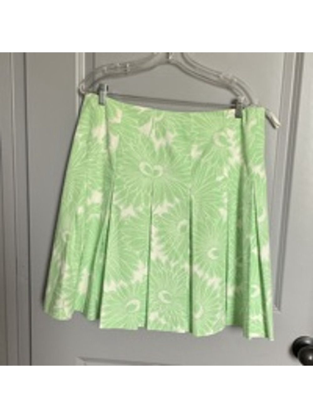 Women's isabel & nina Skirt Size 14 Green Floral